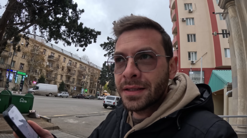 Gəncədə taksiçi türkiyəli qonaqla gəncəli kimi davranmadı - VİDEO