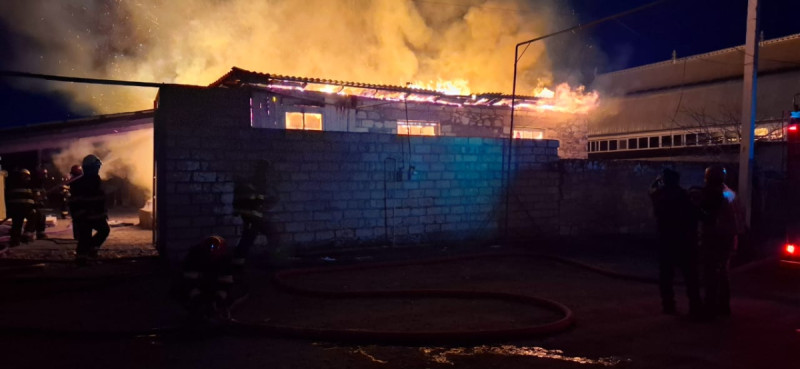 Şəmkirdə ev yanıb - VİDEO