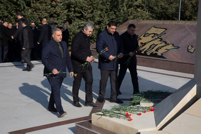 Şəmkirdə Xocalı qurbanlarının xatirəsi anılıb