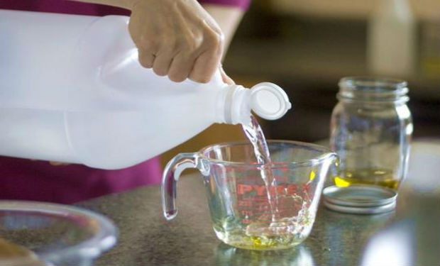 Daşkəsən sakini sirkə turşusundan zəhərlənib