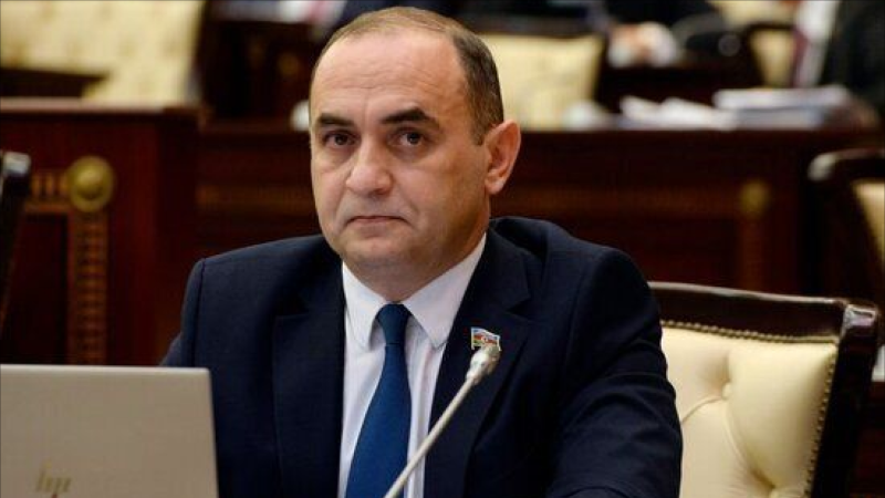 Deputat itləri döyüşdürənlərlə bağlı hüquq-mühafizə orqanlarına müraciət etdi