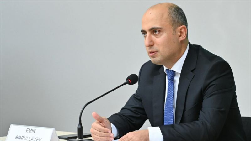 Emin Əmrullayev: “Kolleclərdə Müəllimlik ixtisası tədricən ləğv ediləcək”