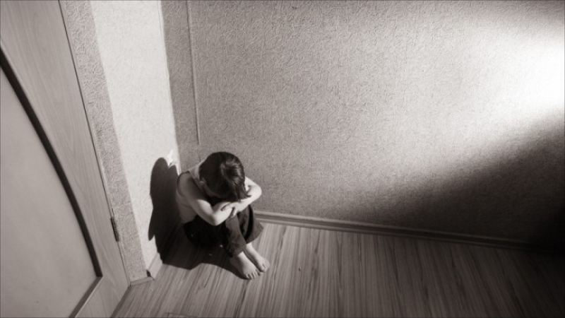 Yaramaz uşaqları küncə qoymaq fikri kimdən gəlib?