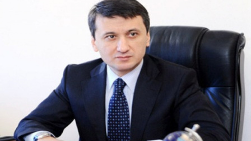 Azər Qasımov  vəzifəsindən azad edilib