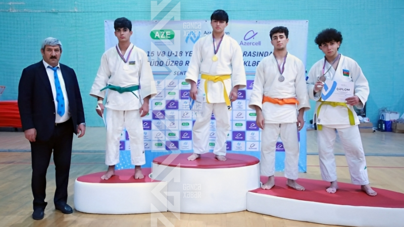 Gəncəli cüdoçu fəxri kürsüyə qalxıb