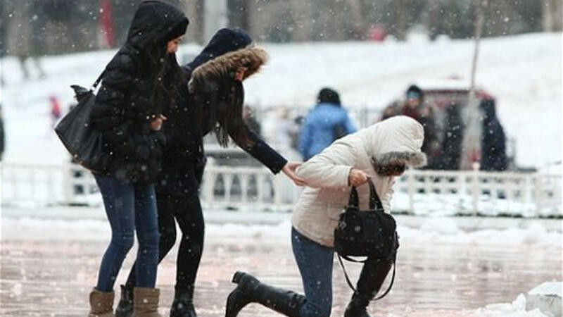 Qarın fəsadları: 165 nəfər xəsarət aldı