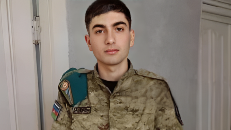 Komaya düşən 20 yaşlı gənc öldü