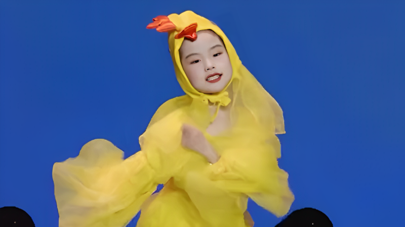 Gəncəli bəstəkarın “Cücələrim”i Çində tədris kitablarına salınıb