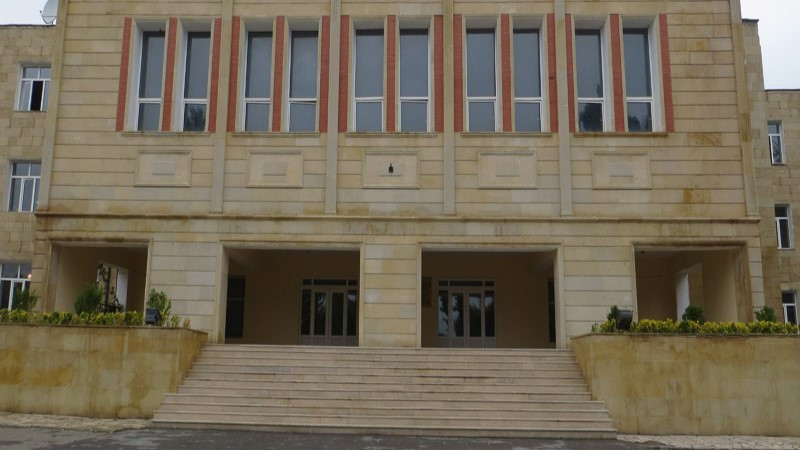 Valideynlər hədiyyəyə görə təhqir olundu