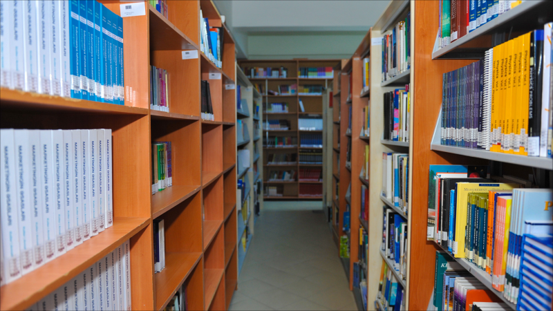 Gəncədə neçə kitabxana fəaliyyət göstərir?