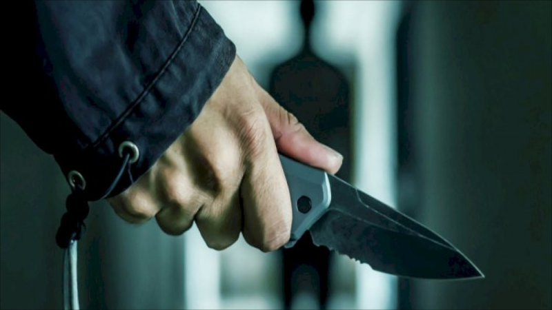 Gəncədə oğru ev sahibini bıçaqlayıb