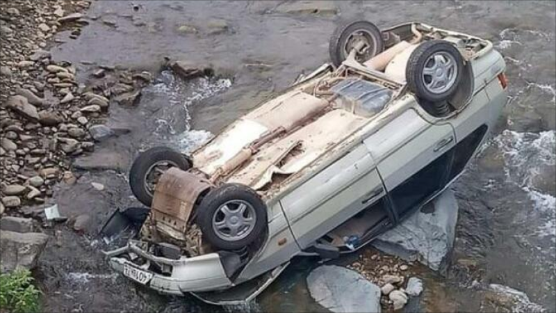 Goranboyda maşın aşıb, xəsarət alan var