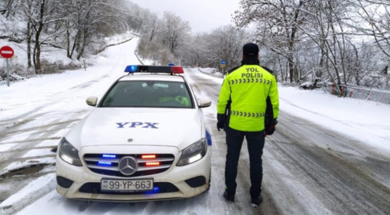 Yol polisi sürücülərə SƏSLƏNDİ