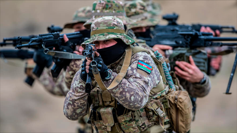 Təlimlərə çağırılan hərbçilər iş yerlərini itirirmi? - RƏSMİ AÇIQLAMA