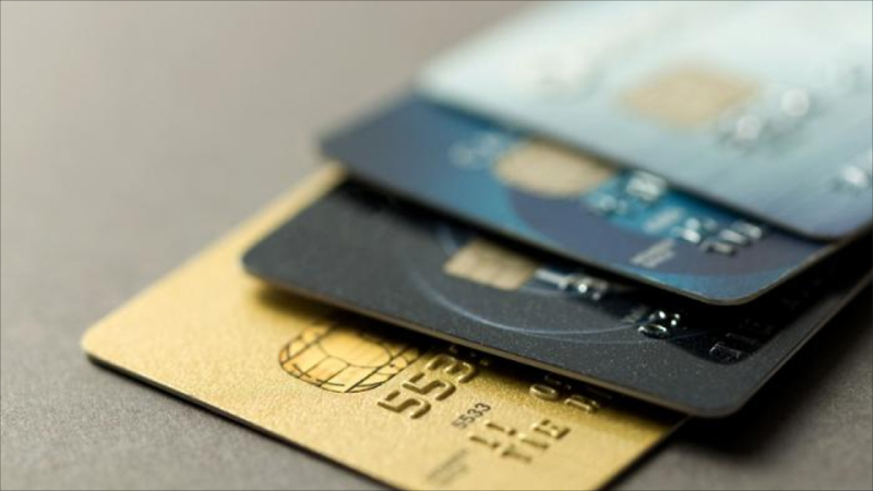 Bank kartlarından növbəti oğurluq - 20 mindən çox pul…