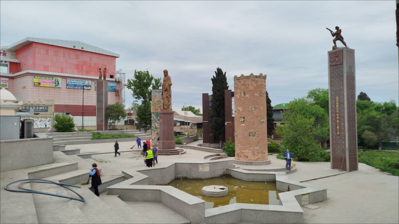 Gəncədə növbəti təmizlik aksiyası keçirilib - FOTO