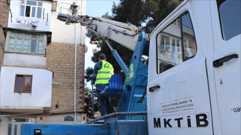 MKTİB qəzalı dam örtüyündə təmir işləri aparıb - FOTO