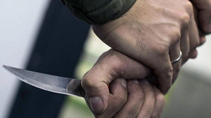 Şəmkirdə dava - Bir nəfər bıçaqlandı