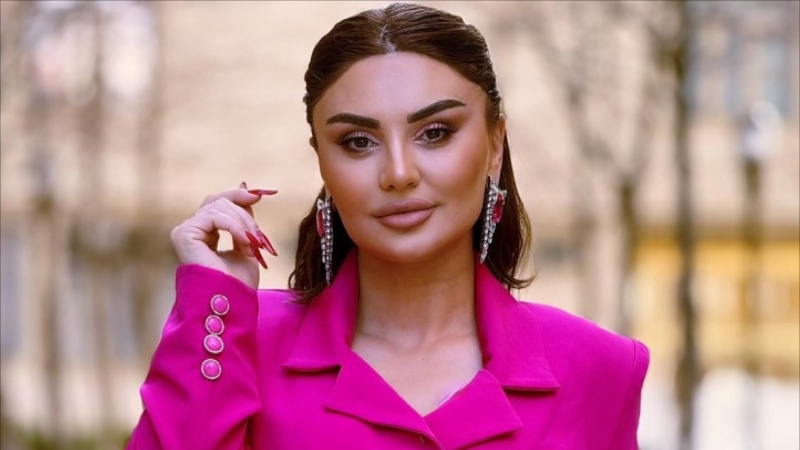 “Əməkdar artistə yerini göstərdim - Şəbnəm Tovuzlu