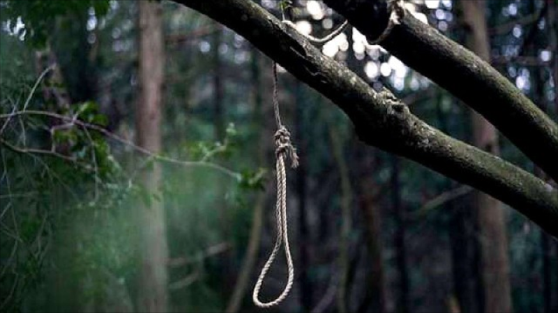 ADAU-nun tələbəsi özünü asıb