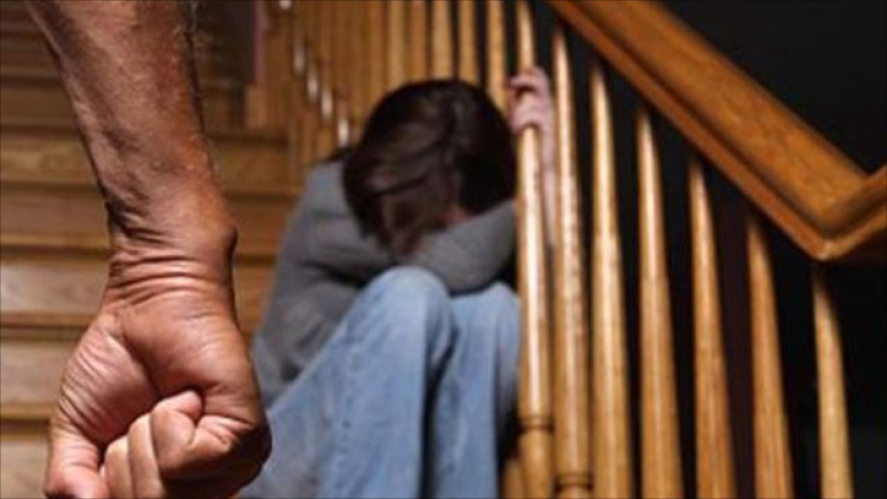 Sosial şəbəkədə tanış olduğu qadının 14 yaşlı qızını zorladı – 17 İLLİK HƏBSİN TƏFFƏRRÜATLARI