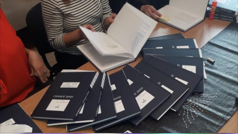 Gəncədə şagird müəllimə etiraz olaraq sinif jurnalını oğurladı