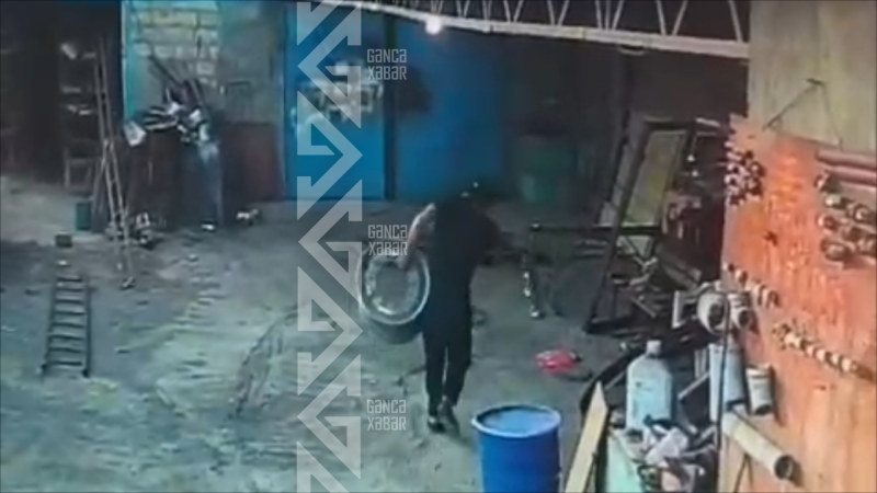 Gəncədə avtomobil təmiri məntəqəsi qarət olunub - İDDİA + FOTO/VİDEO