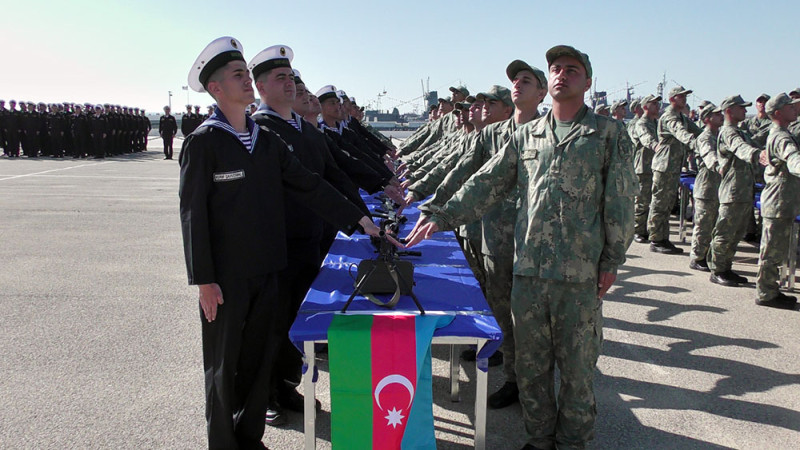 Azərbaycan Ordusunda andiçmə mərasimləri keçirilib