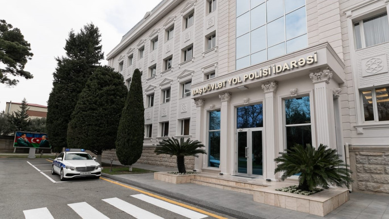 Baş Dövlət Yol Polisi İdarəsinin həftəsonu səfərə hazırlaşan sürücülərə MÜRACİƏTİ