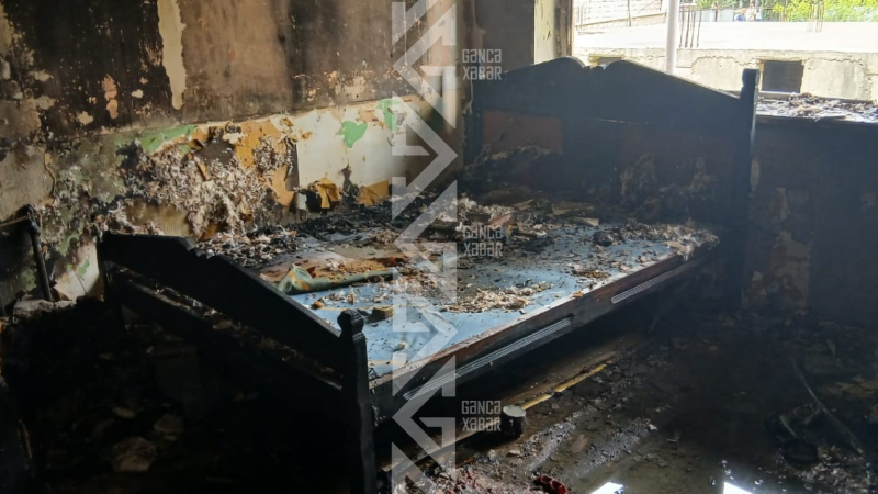 Gəncədə mənzildə partlayış baş verib - VİDEO