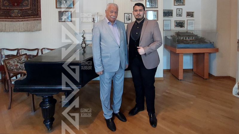 Üzeyir Hacıbəylinin pianosu gəncəli vokal ifaçısını müşayiət etdi - VİDEO