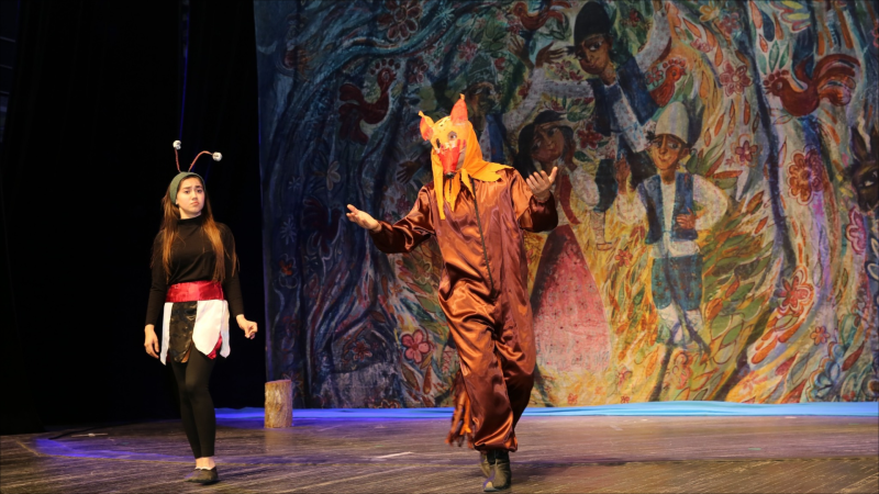 Gəncədə “Məktəblilər üçün teatr pedaqogikası” layihəsi - FOTO