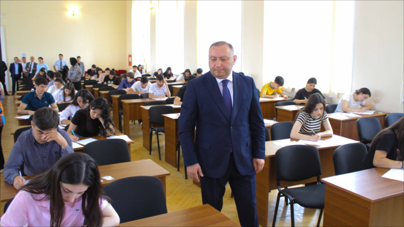 ADAU-da yaz semestrinin imtahan sessiyası start götürüb - FOTO