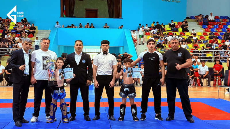Gəncə kikboksçuları “Qərb Kuboku”nun qalibi oldu - FOTO