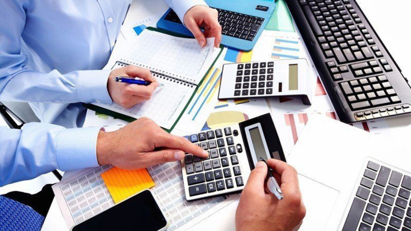 Təhsil idarəsi mühasib axtarır