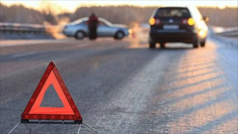 Tovuzda yol qəzasında iki nəfər xəsarət alıb