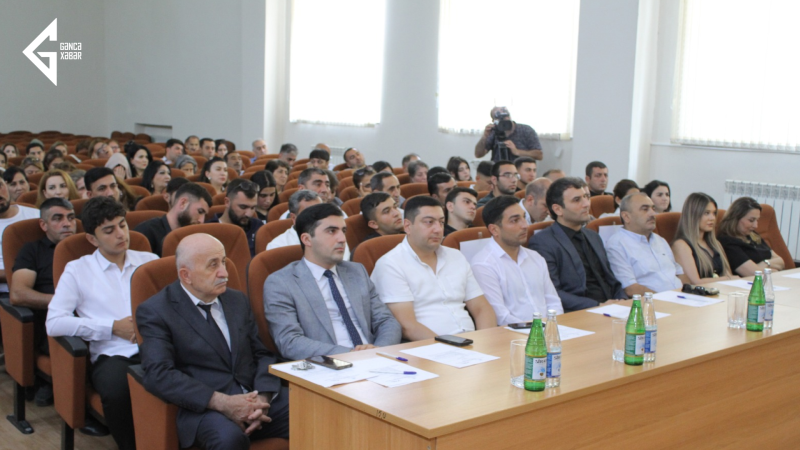 Gəncədə peşə təlimlərini bitirən məcburi köçkünlərlə görüş keçirilib - FOTO