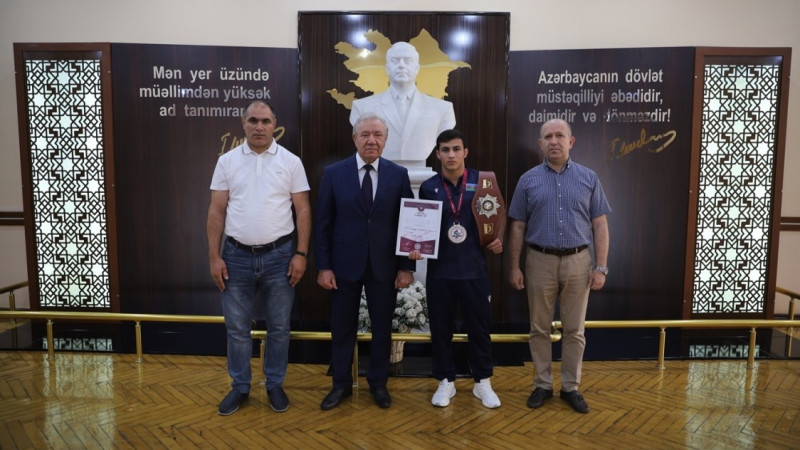 GDU-nun rektoru Avropa çempionu ilə görüşüb - FOTO