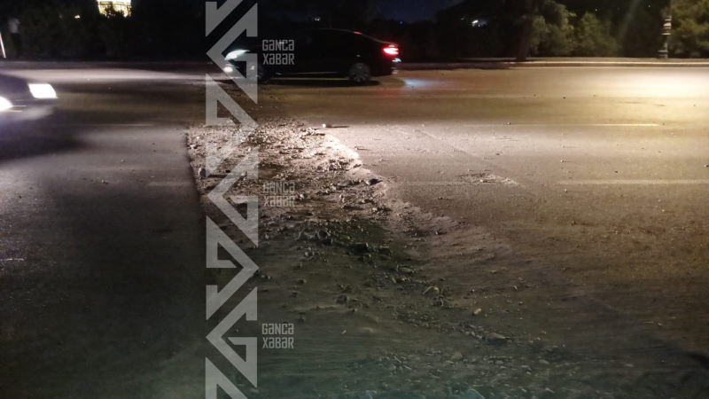 Gəncədə yeni asfaltlanan yolu qazıb dağıdıblar