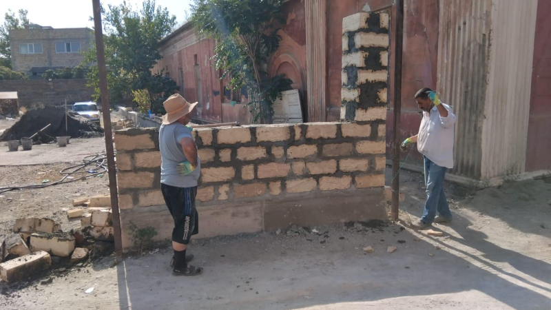 Gəncədə Alban məbədinin ərazisində qanunsuz tikintinin qarşısı alınıb