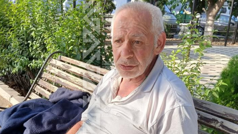 Məni qocalar evinə götürmədilər – Gəncədə parkda yaşayan 67 yaşlı kişi