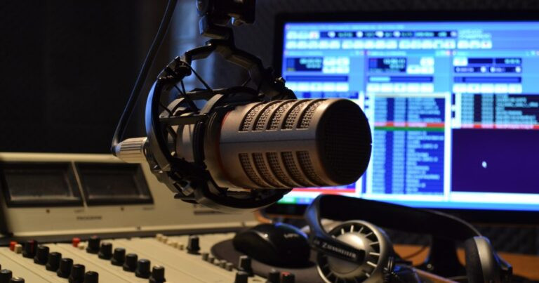 Azərbaycanda yeni radio fəaliyyətə başlayıb