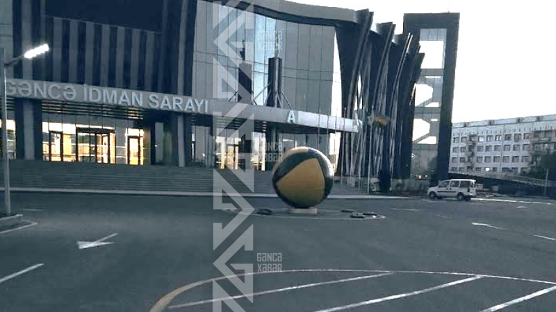 Gəncə sakinləri avtobus dayanacağı AXTARIŞINDA