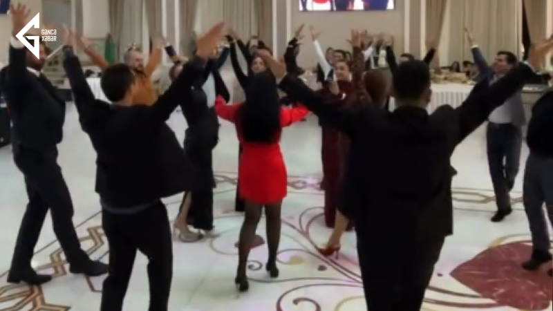 Gəncəli rəqqaslardan həmkarlarına hədiyyə Gəncəli rəqqaslardan həmkarlarına hədiyyə