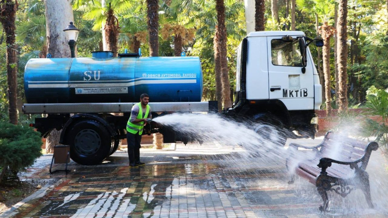 Qafqazın ən qədim parkında təmizlik işləri görülüb