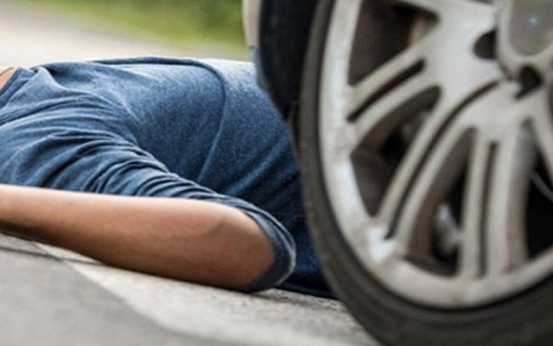 Gəncədə 17 yaşlı oğlanı maşın vurub öldürdü