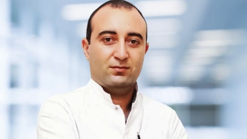 Gəncədə tibb bacısının əri həkimi döyüb