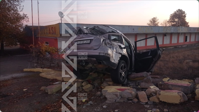 Gəncə–Şəmkir yolunda ağır qəza: İki nəfər ölüb