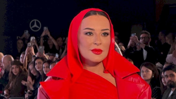 Xalq artisti MODEL OLDU