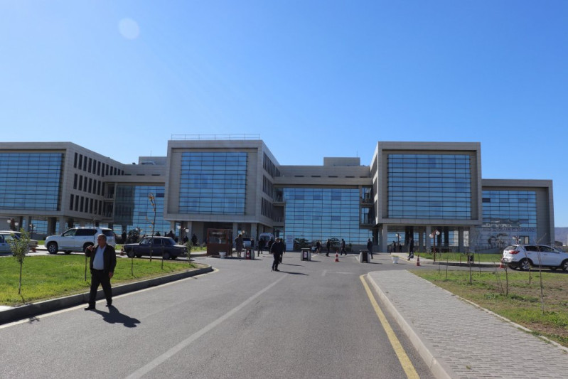 Bu xəstəxənada minlərlə şəxs sığorta ilə əməliyyat olunub